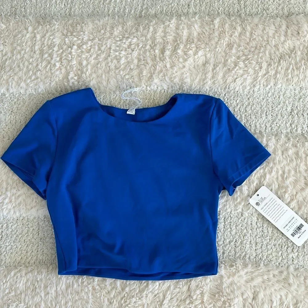 CRZ YOGA Butterluxe Double Lined Short Sleeve Crop Top, Sparkle Blue,Medium, NWT